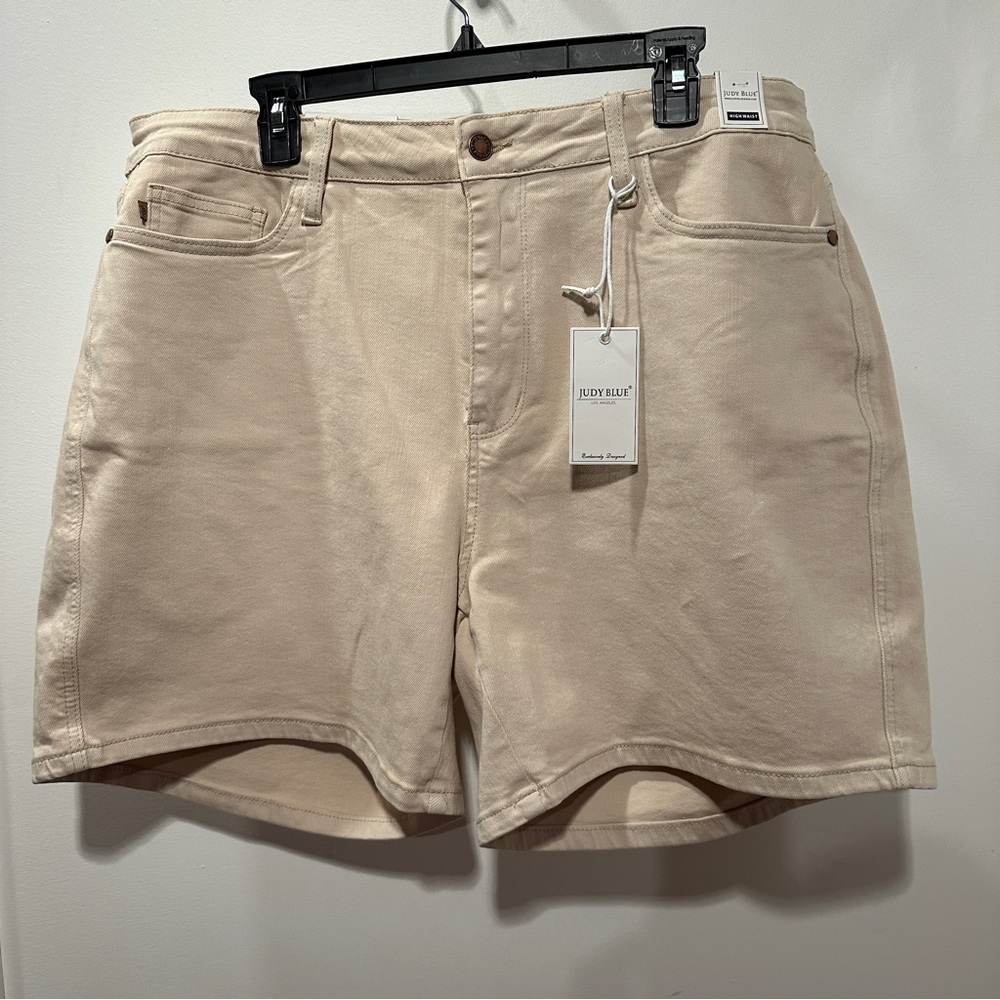 NWT Judy Blue Tan High Waist Jean Shorts Relaxed Fit - 3X